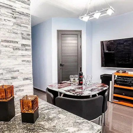 Gordan Apartment
